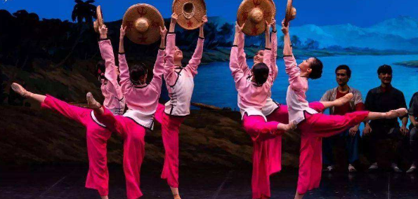 当代中国芭蕾舞剧民族化探究