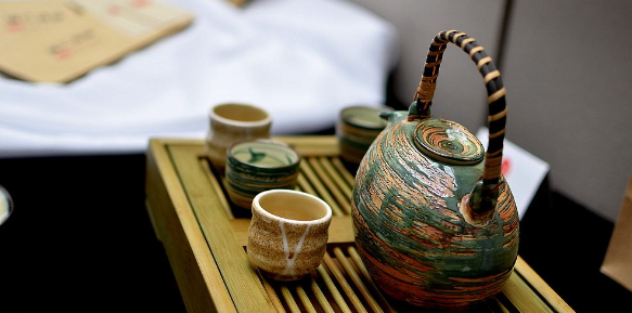 基于传统茶文化融入美术设计创新的研究
